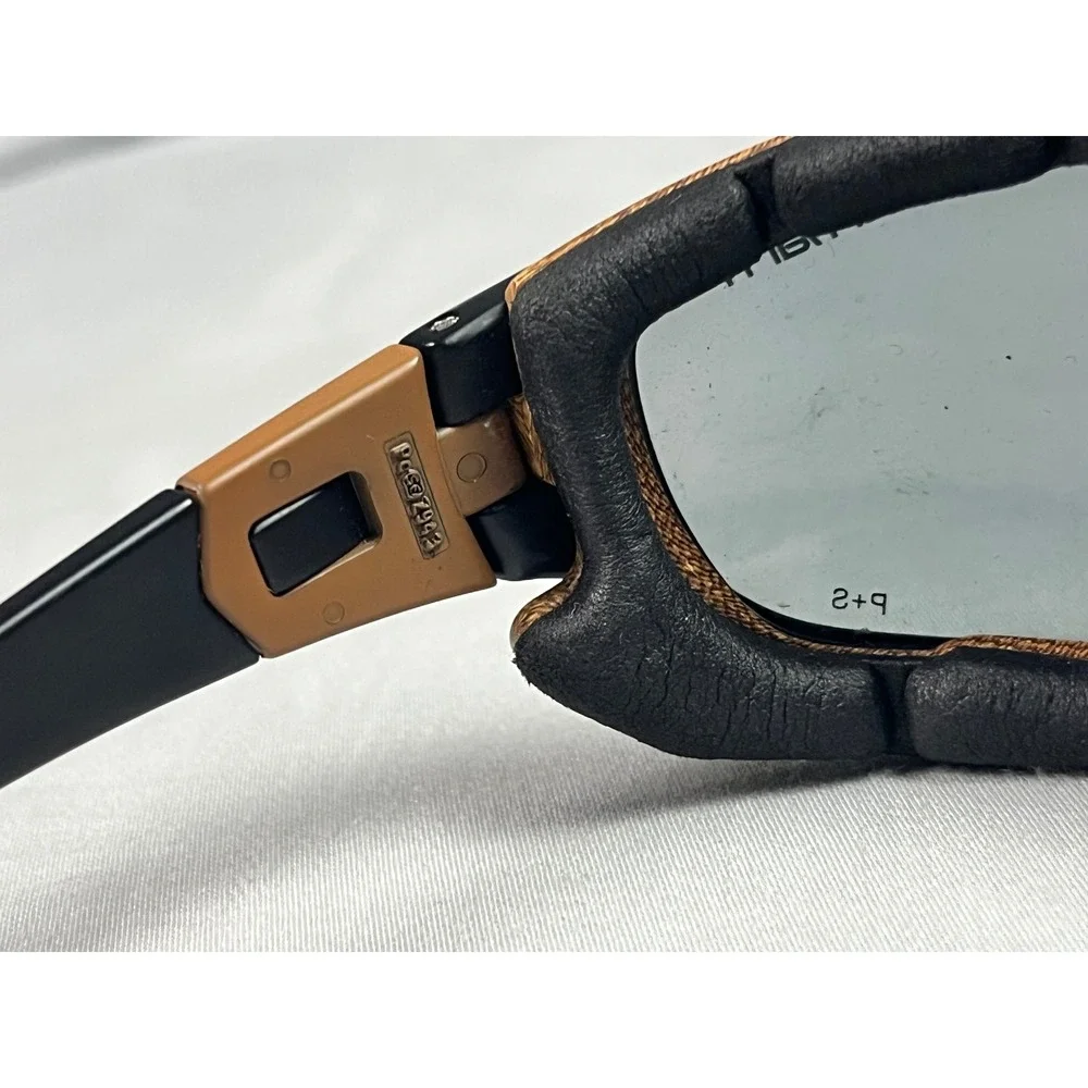 Carhartt Mens Black Brown Wrap Around Safety Sunglasses Foam Padded Anti Fog
